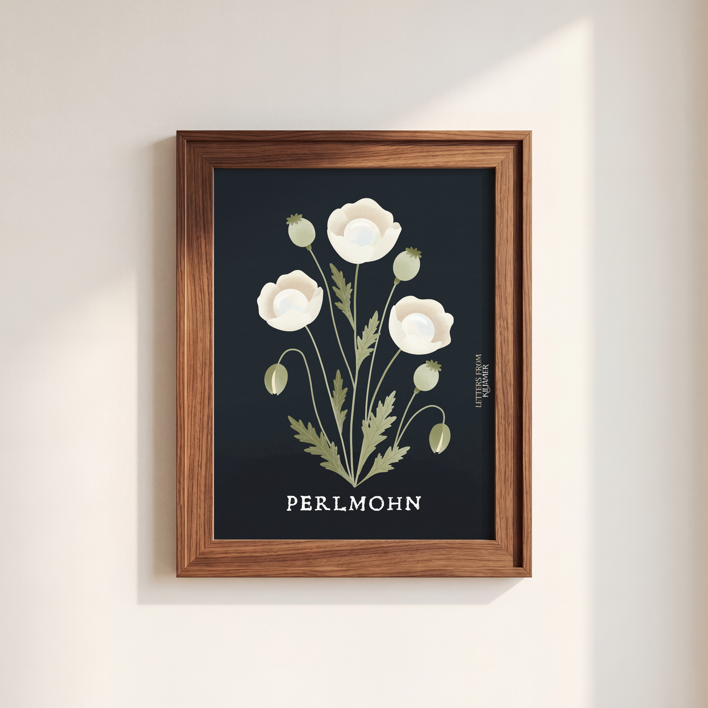 Perlmohn Poster - Botanischer Kunstdruck, dunkle Mohnblume Illustration Fantasy Pflanze